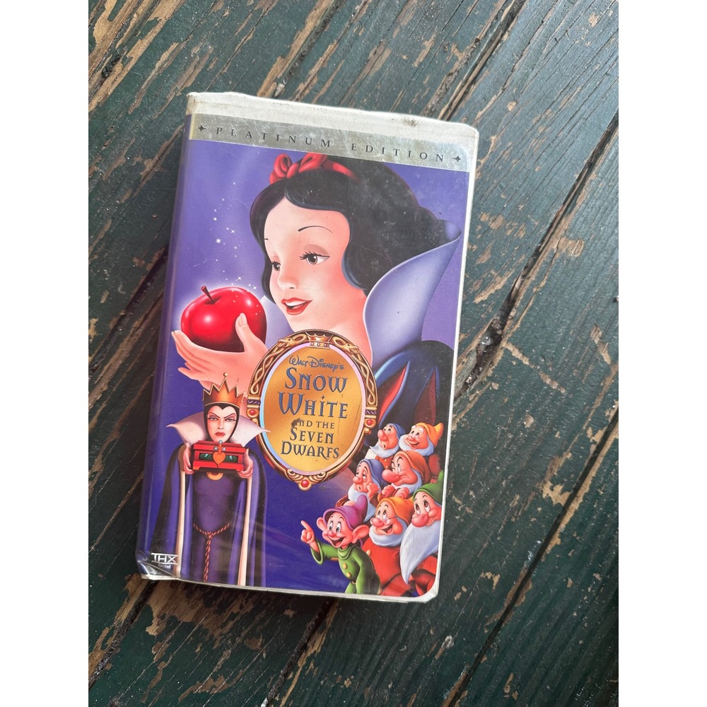 Disney Snow White and the Seven Dwarfs Platinum Edition VHS THX Certified A3399